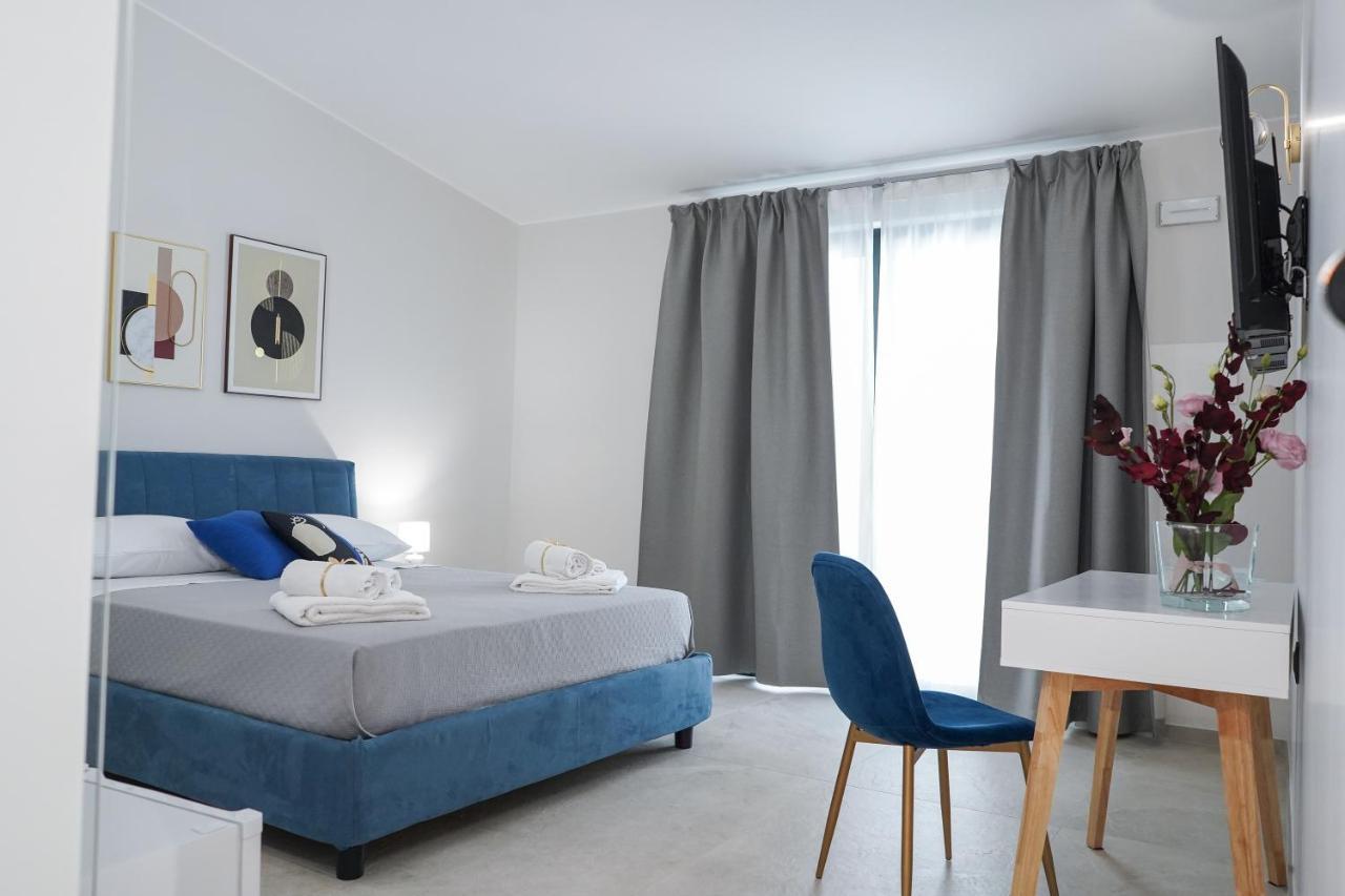 Thalassa Rooms Avola Exterior foto